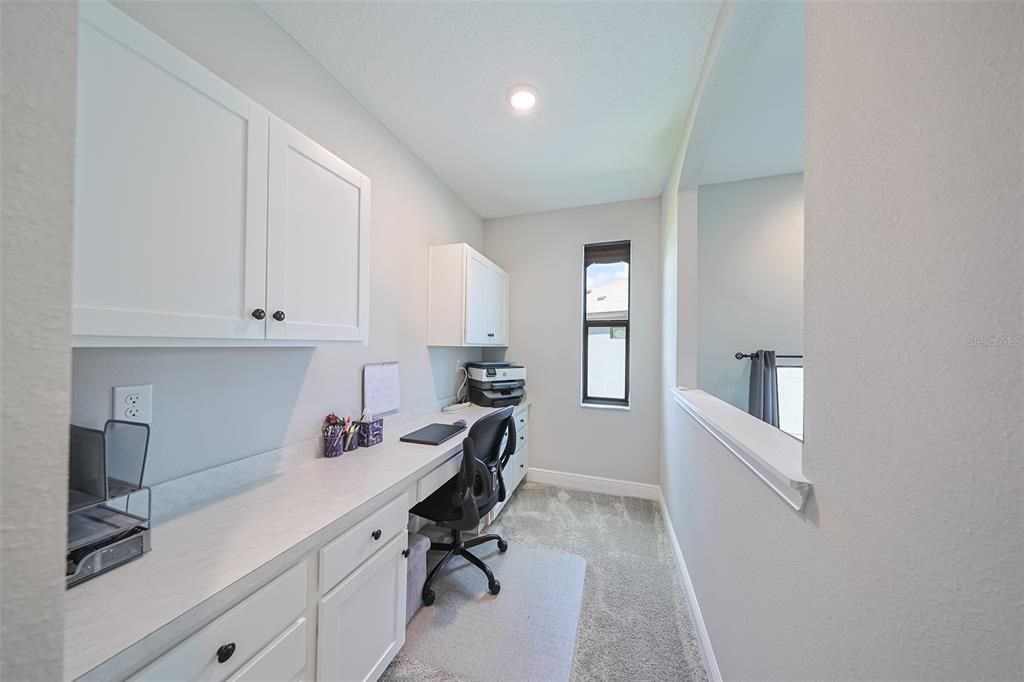 На продажу: $570,000 (4 спален, 4 ванн, 2949 Квадратных фут)