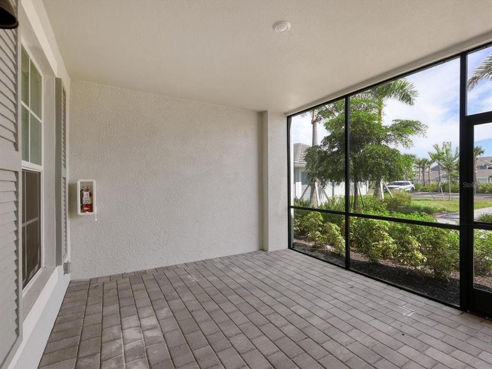 待售: $359,000 (2 贝兹, 2 浴室, 1353 平方英尺)