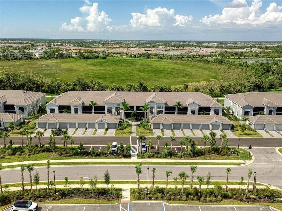 待售: $359,000 (2 贝兹, 2 浴室, 1353 平方英尺)