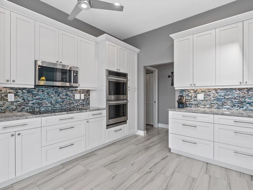 待售: $1,150,000 (3 贝兹, 2 浴室, 2844 平方英尺)