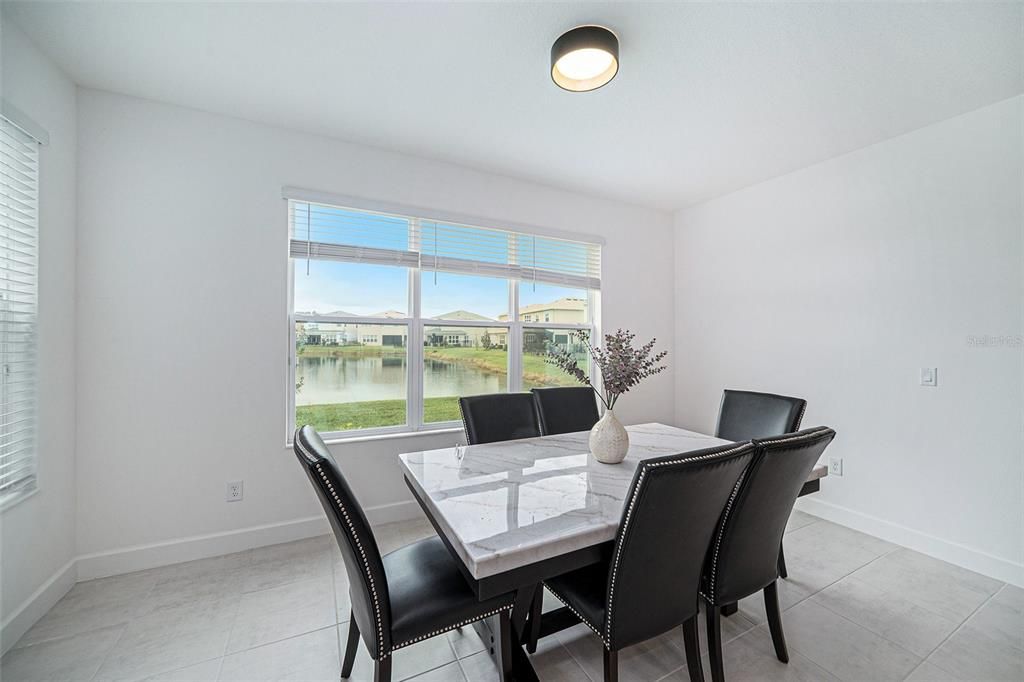 待售: $699,900 (5 贝兹, 4 浴室, 3251 平方英尺)