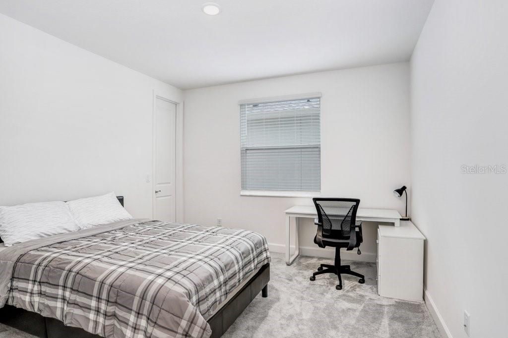 待售: $699,900 (5 贝兹, 4 浴室, 3251 平方英尺)