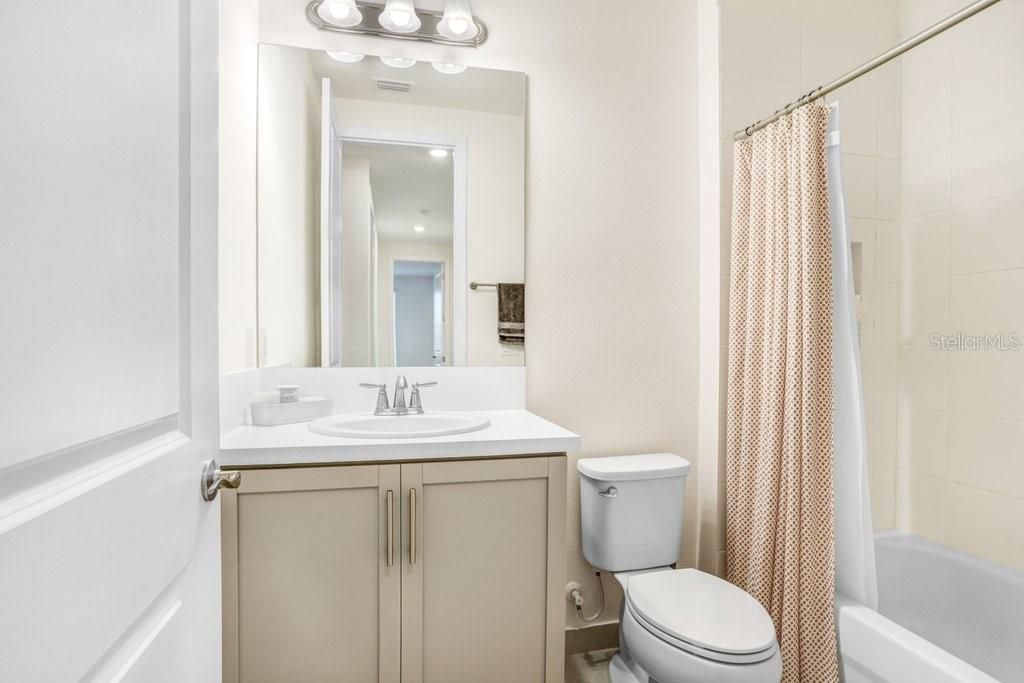 待售: $699,900 (5 贝兹, 4 浴室, 3251 平方英尺)