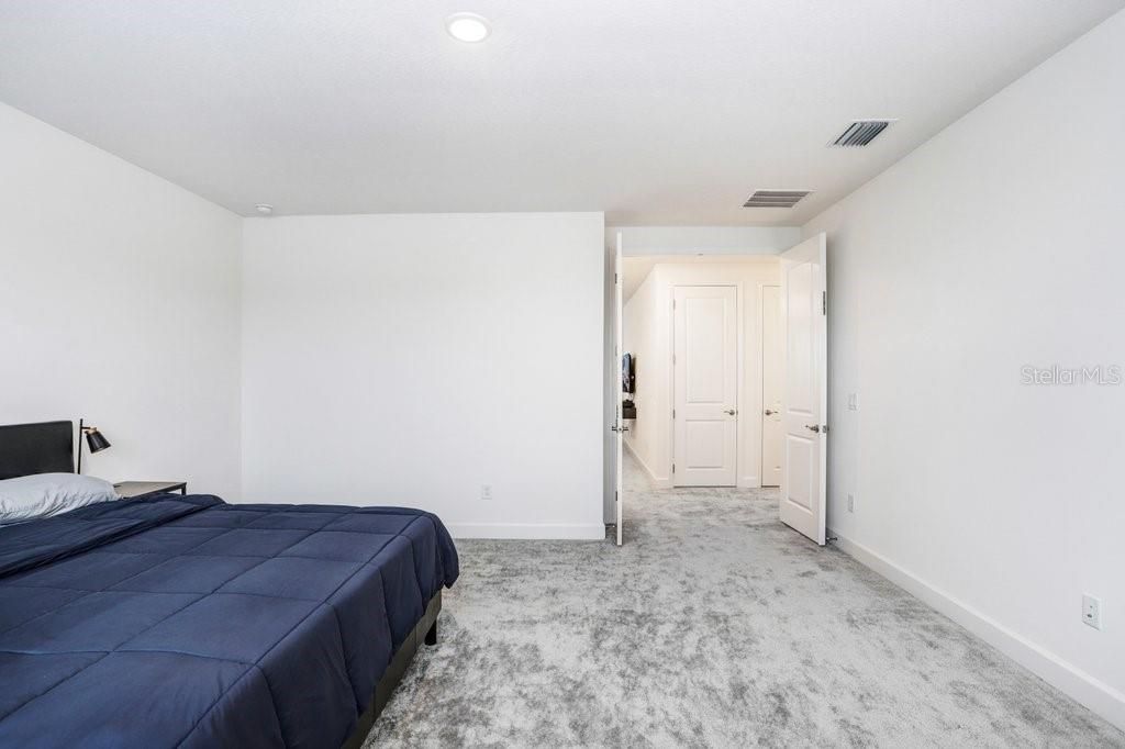 待售: $699,900 (5 贝兹, 4 浴室, 3251 平方英尺)