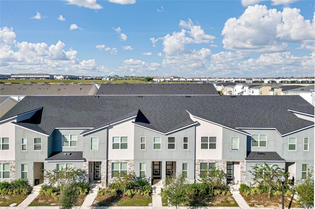 待售: $645,000 (5 贝兹, 4 浴室, 2299 平方英尺)