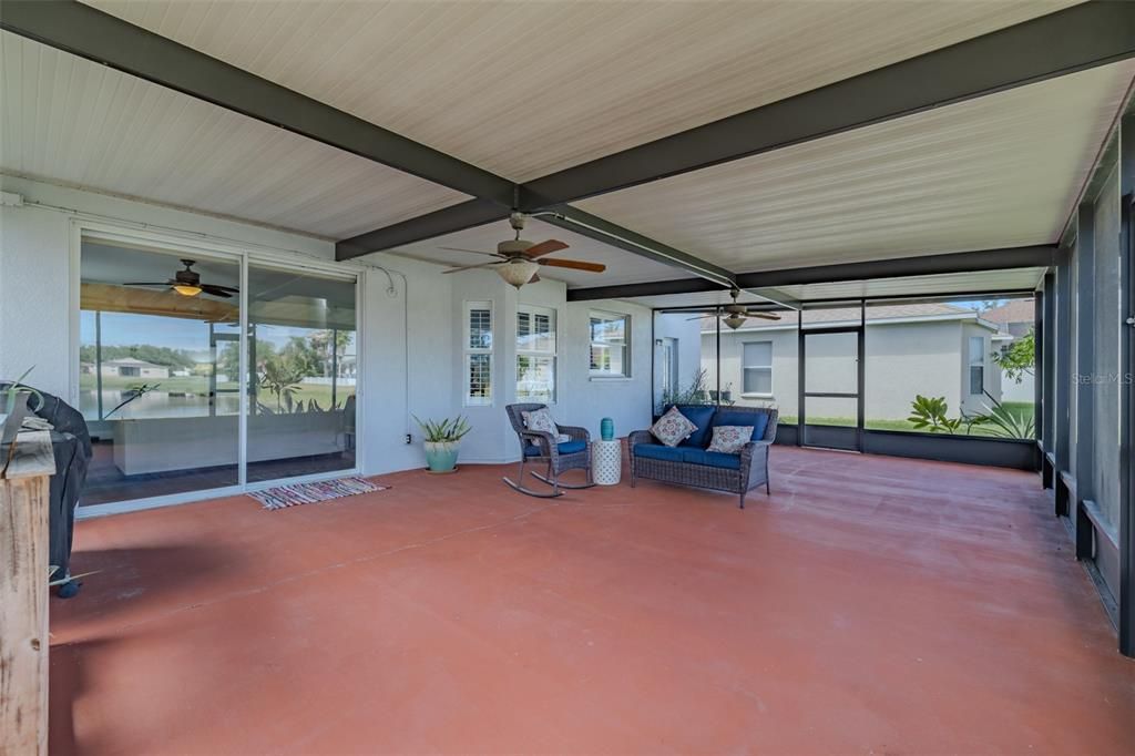 待售: $500,000 (4 贝兹, 2 浴室, 2412 平方英尺)