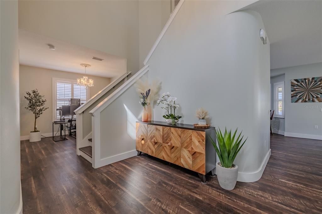 待售: $500,000 (4 贝兹, 2 浴室, 2412 平方英尺)