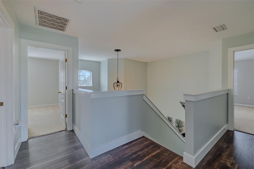 待售: $500,000 (4 贝兹, 2 浴室, 2412 平方英尺)