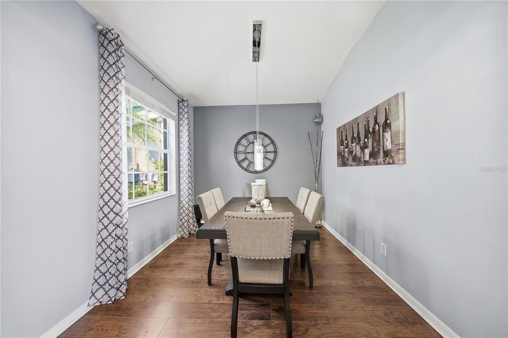 For Sale: $369,900 (3 beds, 2 baths, 1602 Square Feet)