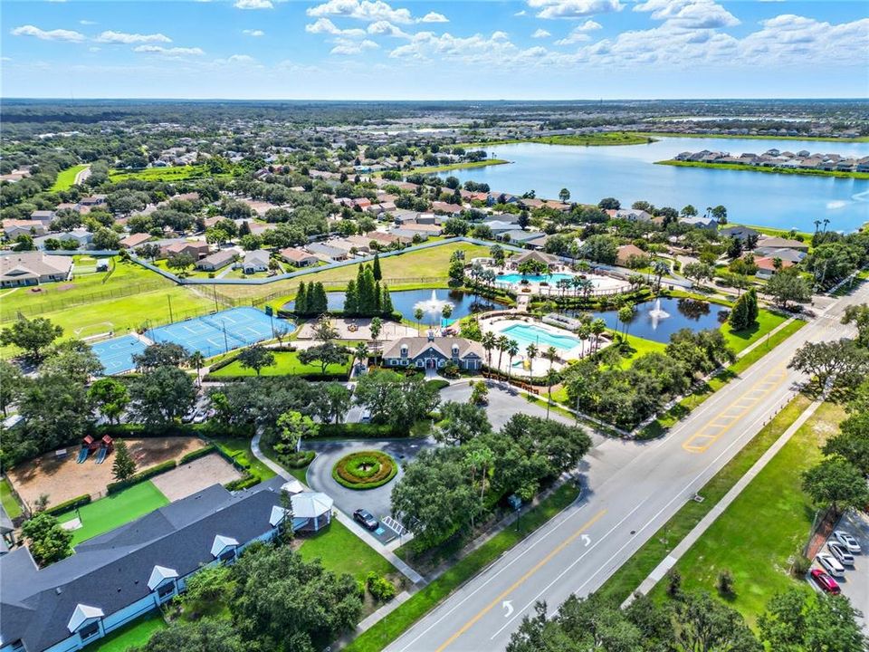 For Sale: $369,900 (3 beds, 2 baths, 1602 Square Feet)