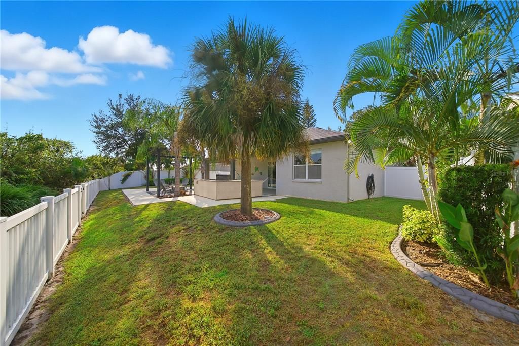For Sale: $369,900 (3 beds, 2 baths, 1602 Square Feet)