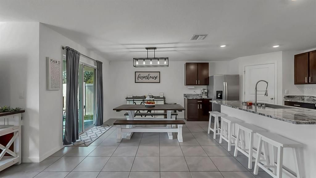 For Sale: $375,000 (4 beds, 2 baths, 1846 Square Feet)