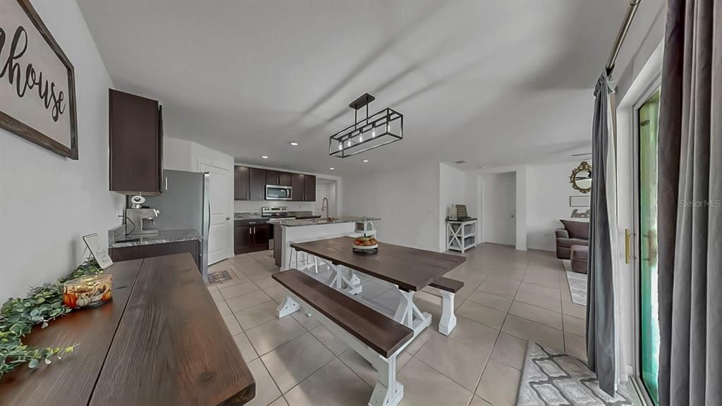 For Sale: $375,000 (4 beds, 2 baths, 1846 Square Feet)