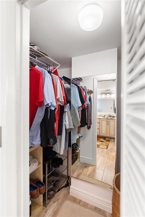 В аренду: $9,500 (2 спален, 2 ванн, 1403 Квадратных фут)