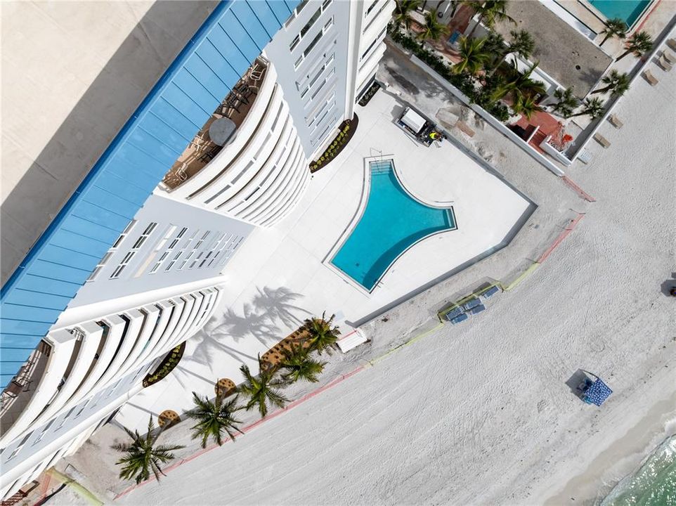 В аренду: $9,500 (2 спален, 2 ванн, 1403 Квадратных фут)