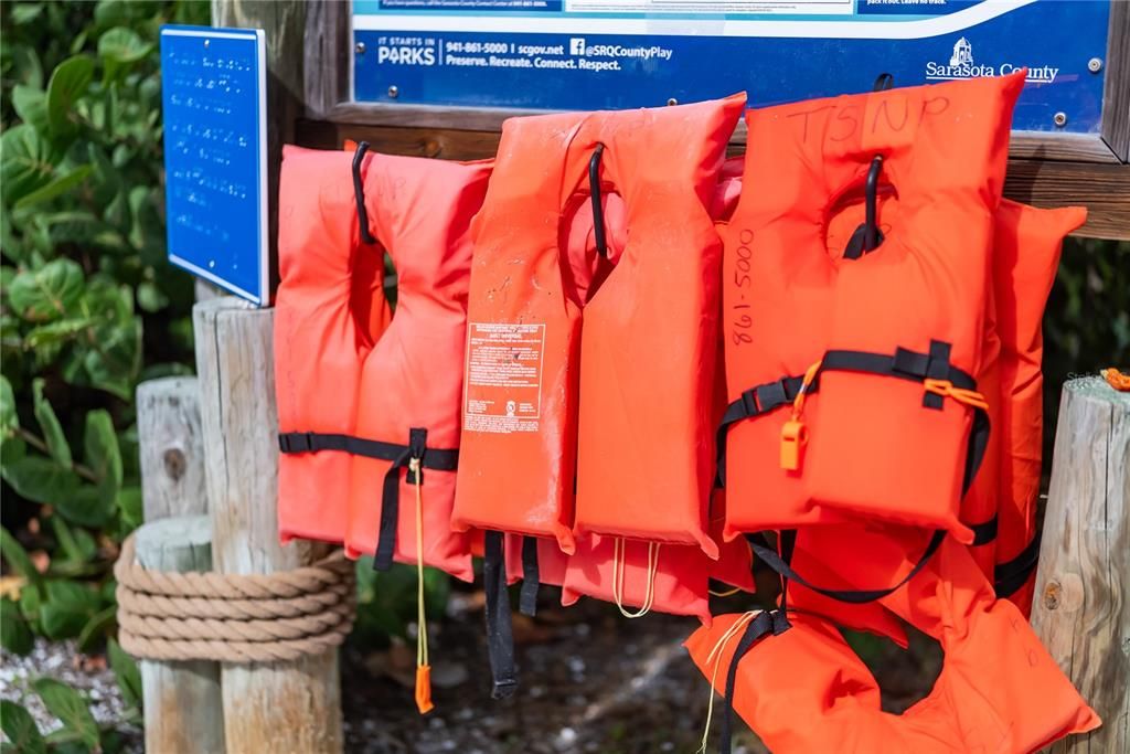 В аренду: $9,500 (2 спален, 2 ванн, 1403 Квадратных фут)