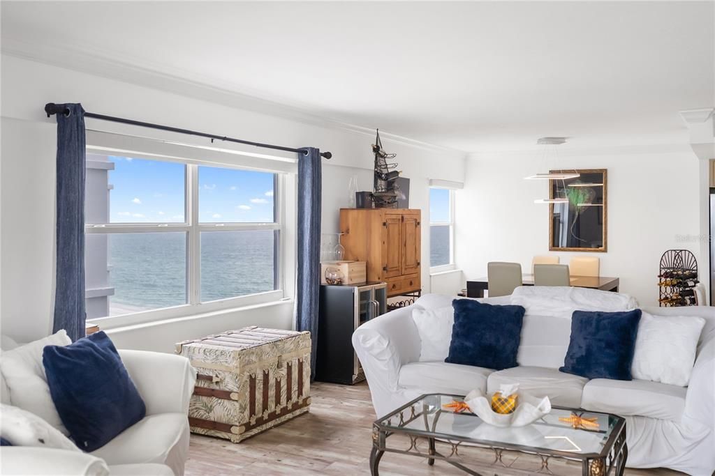 В аренду: $9,500 (2 спален, 2 ванн, 1403 Квадратных фут)