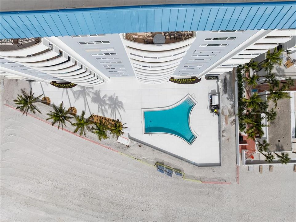 В аренду: $9,500 (2 спален, 2 ванн, 1403 Квадратных фут)