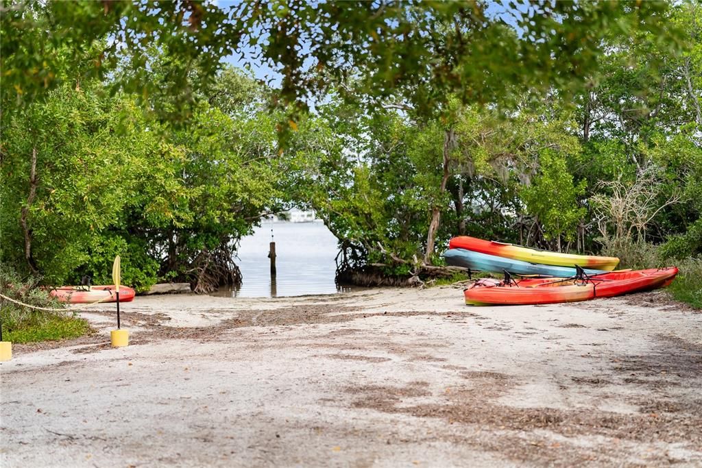 В аренду: $9,500 (2 спален, 2 ванн, 1403 Квадратных фут)