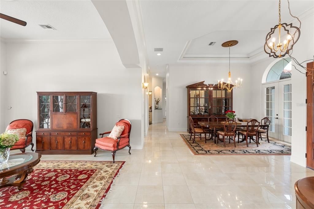 En Venta: $1,999,900 (4 camas, 4 baños, 4247 Pies cuadrados)