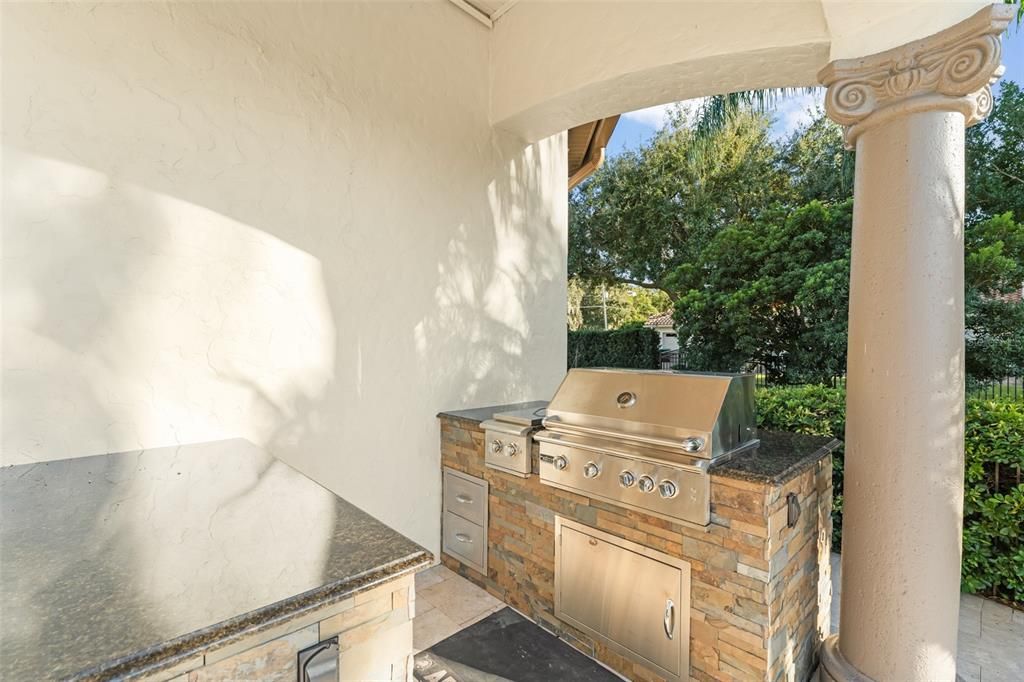 En Venta: $1,999,900 (4 camas, 4 baños, 4247 Pies cuadrados)