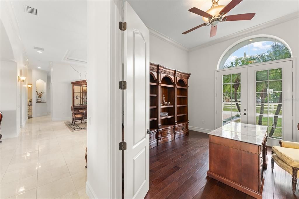 En Venta: $1,999,900 (4 camas, 4 baños, 4247 Pies cuadrados)