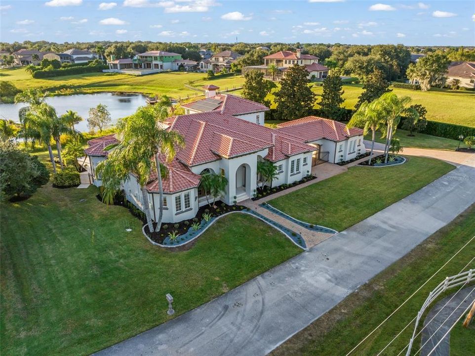 En Venta: $1,999,900 (4 camas, 4 baños, 4247 Pies cuadrados)