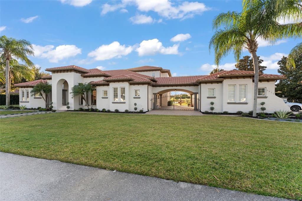 En Venta: $1,999,900 (4 camas, 4 baños, 4247 Pies cuadrados)