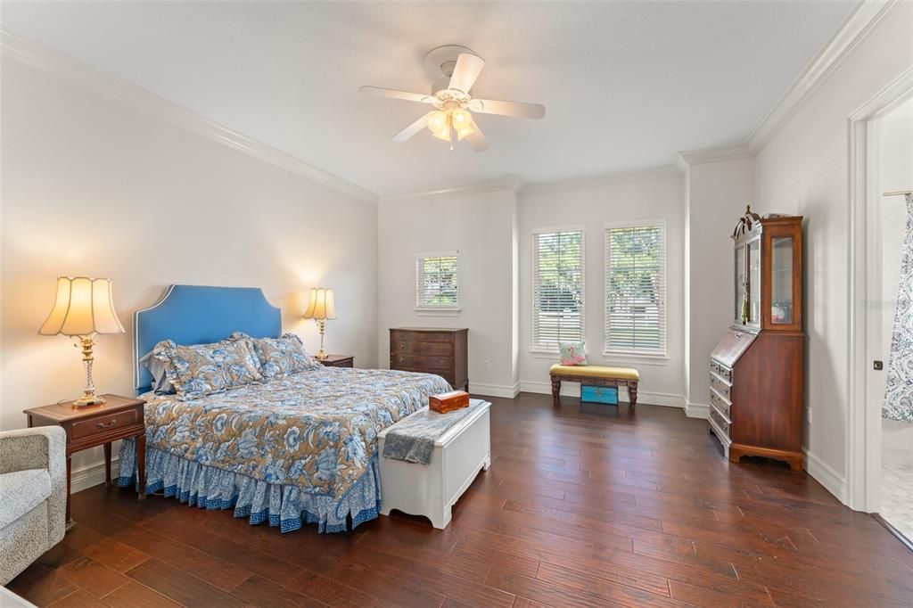 En Venta: $1,999,900 (4 camas, 4 baños, 4247 Pies cuadrados)