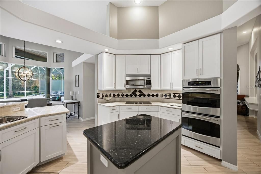 For Sale: $1,425,000 (5 beds, 4 baths, 4144 Square Feet)