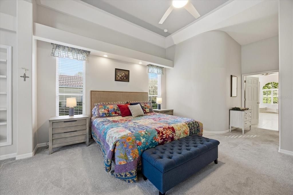 For Sale: $1,425,000 (5 beds, 4 baths, 4144 Square Feet)