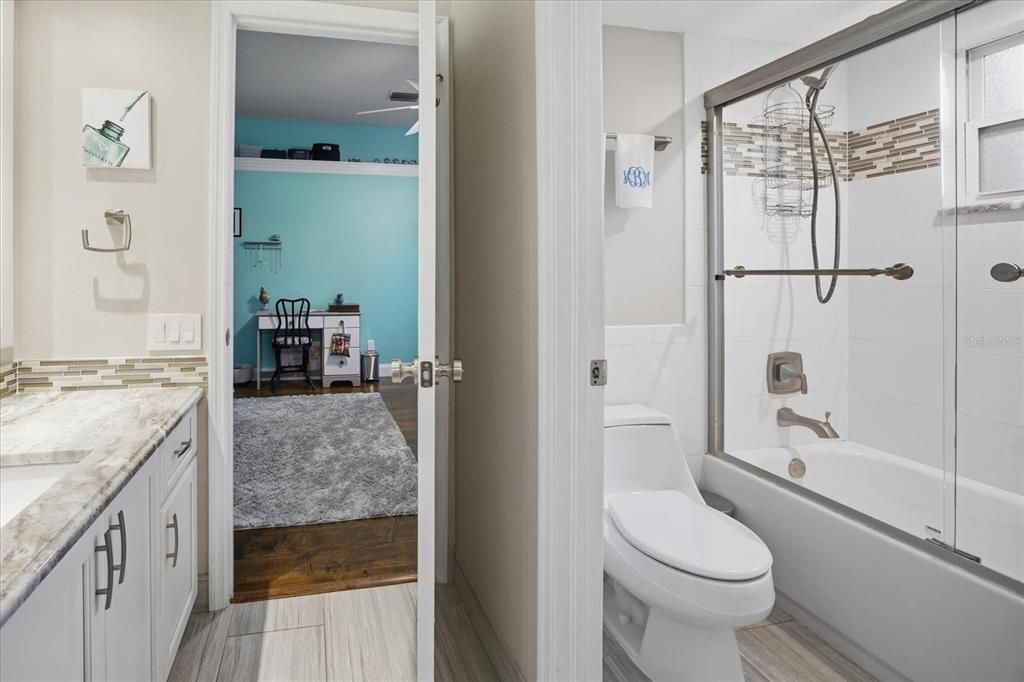 For Sale: $1,425,000 (5 beds, 4 baths, 4144 Square Feet)