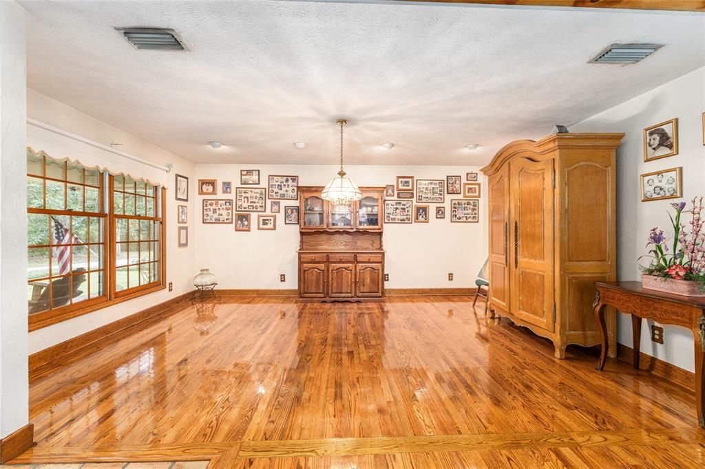 Active With Contract: $699,000 (4 beds, 3 baths, 3559 Square Feet)