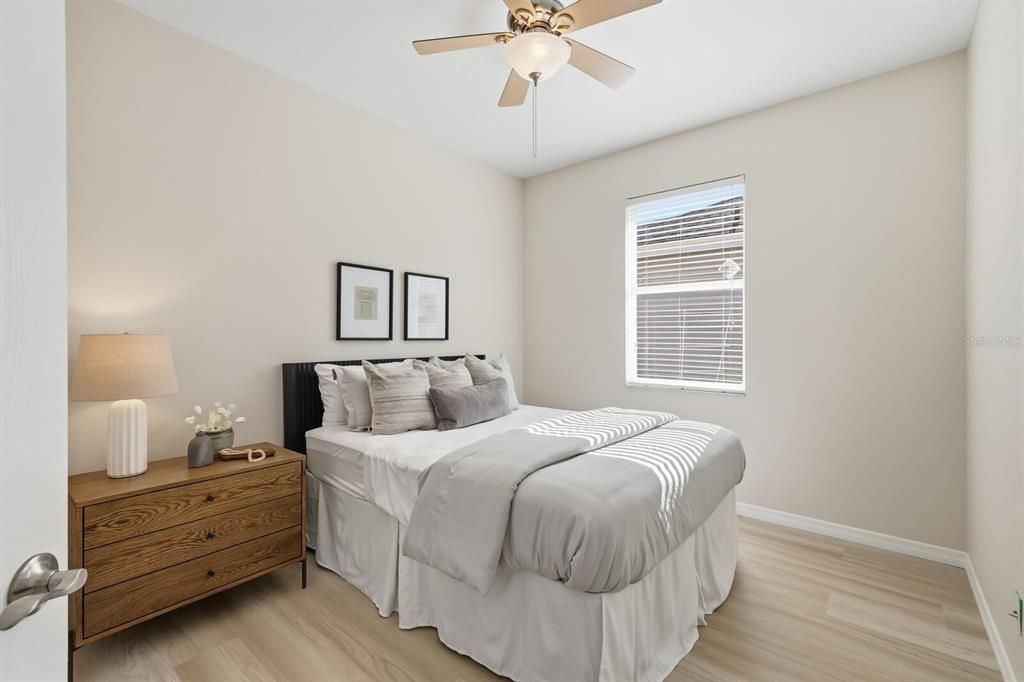 待售: $447,500 (4 贝兹, 2 浴室, 2207 平方英尺)