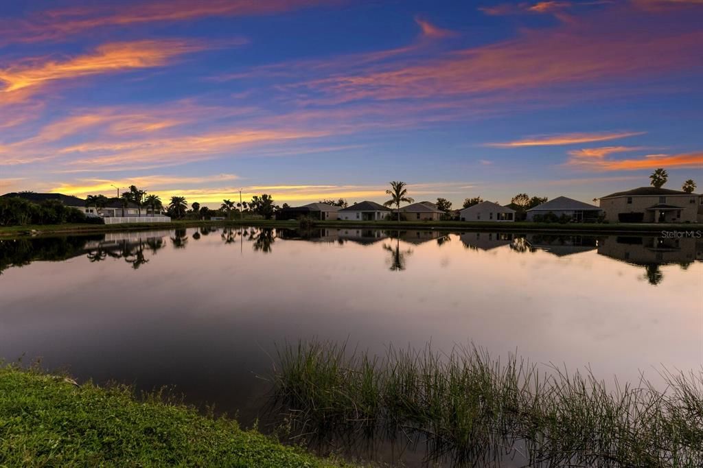 待售: $447,500 (4 贝兹, 2 浴室, 2207 平方英尺)