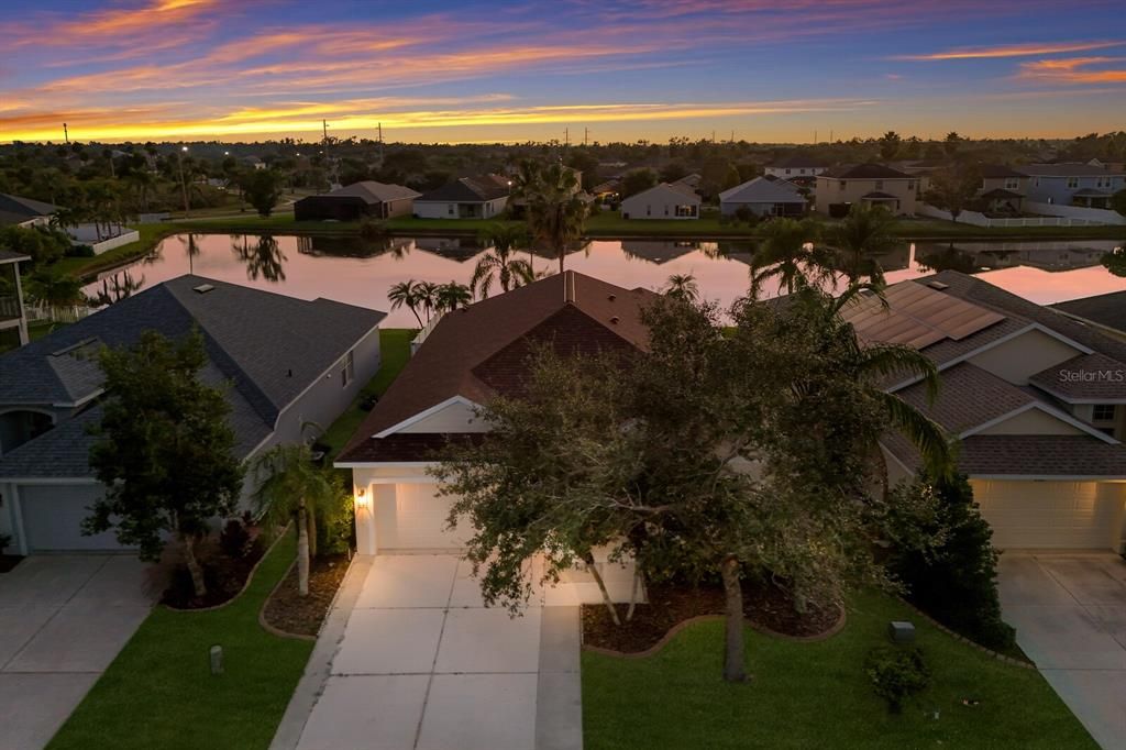 待售: $447,500 (4 贝兹, 2 浴室, 2207 平方英尺)