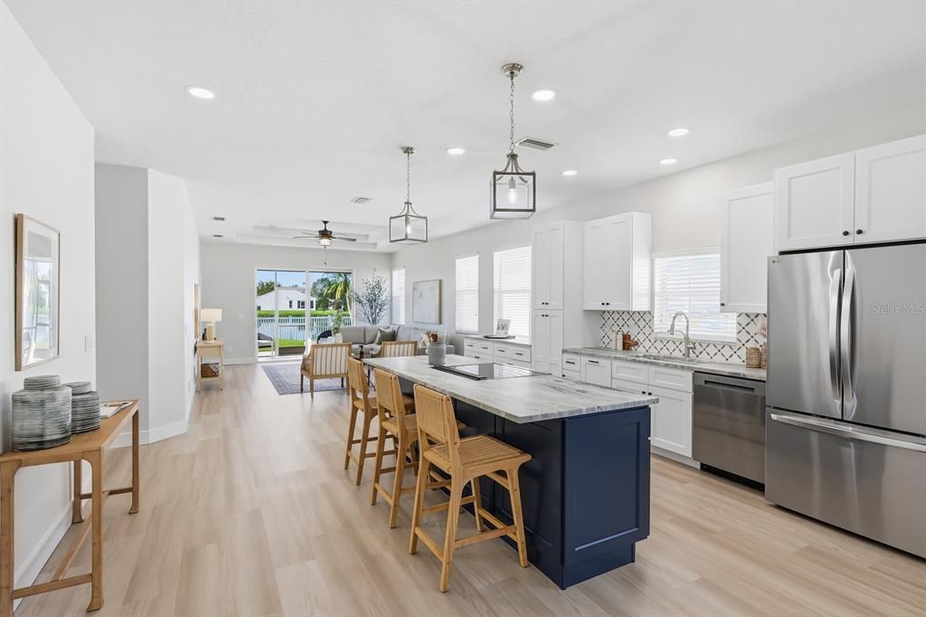 待售: $447,500 (4 贝兹, 2 浴室, 2207 平方英尺)