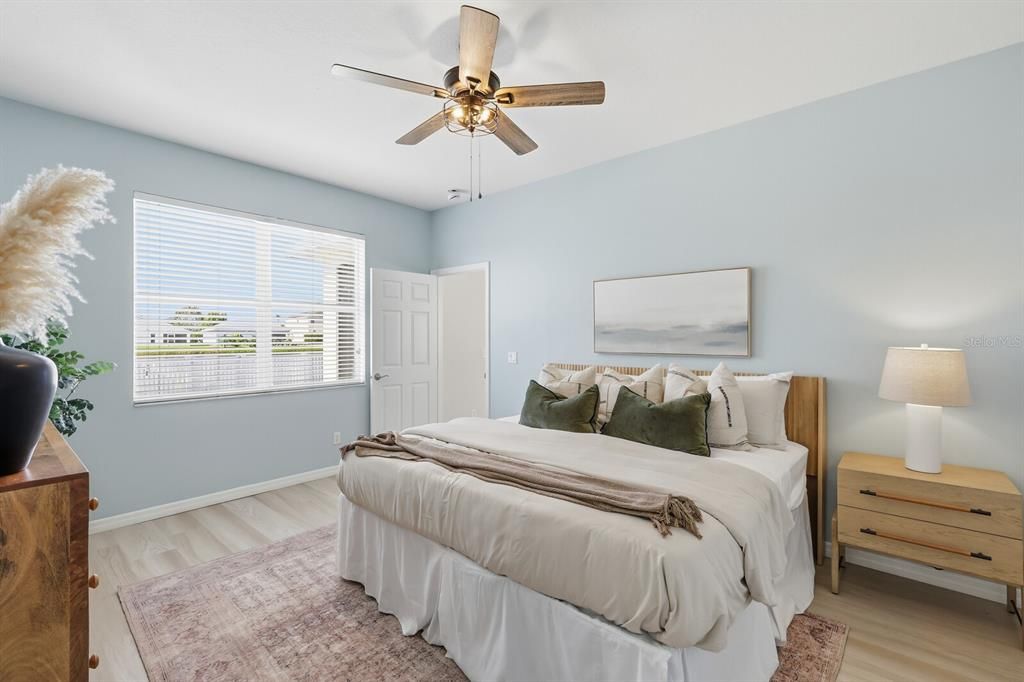 待售: $447,500 (4 贝兹, 2 浴室, 2207 平方英尺)