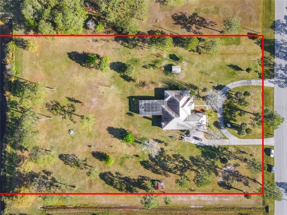 For Sale: $989,000 (4 beds, 3 baths, 3332 Square Feet)