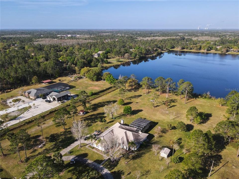 For Sale: $989,000 (4 beds, 3 baths, 3332 Square Feet)