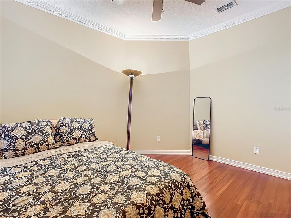 For Sale: $989,000 (4 beds, 3 baths, 3332 Square Feet)