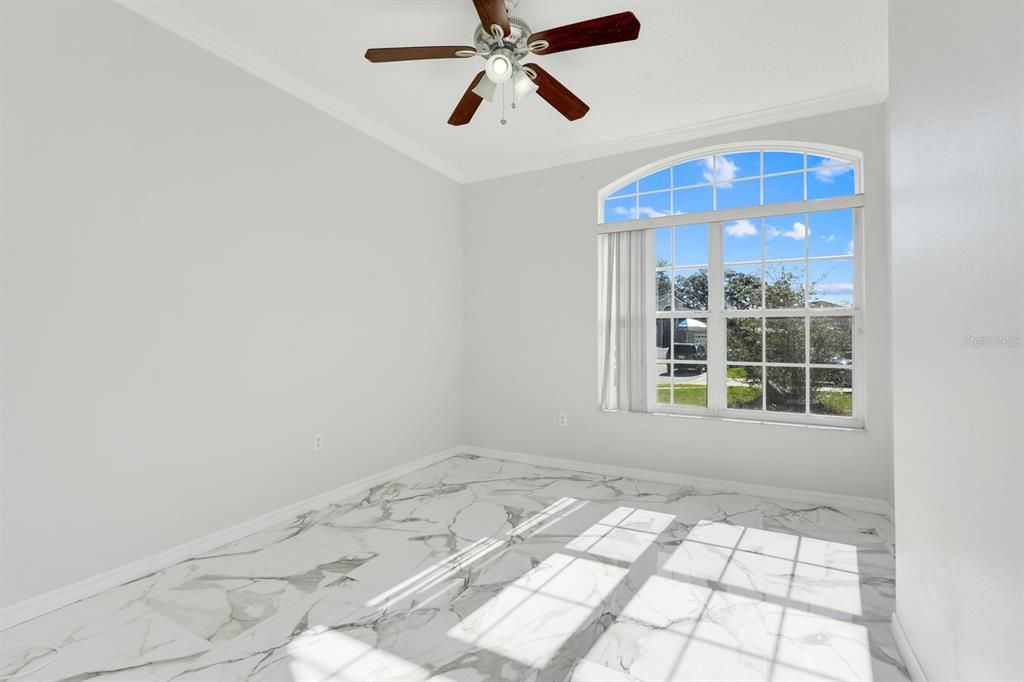 For Sale: $345,000 (4 beds, 3 baths, 2308 Square Feet)