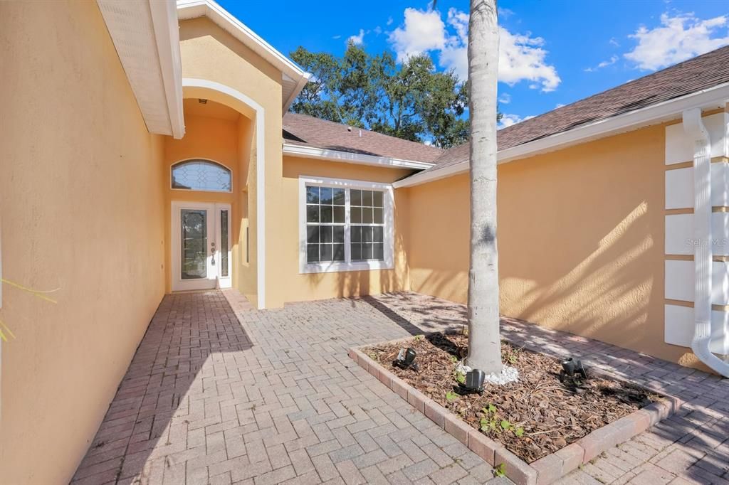 For Sale: $345,000 (4 beds, 3 baths, 2308 Square Feet)
