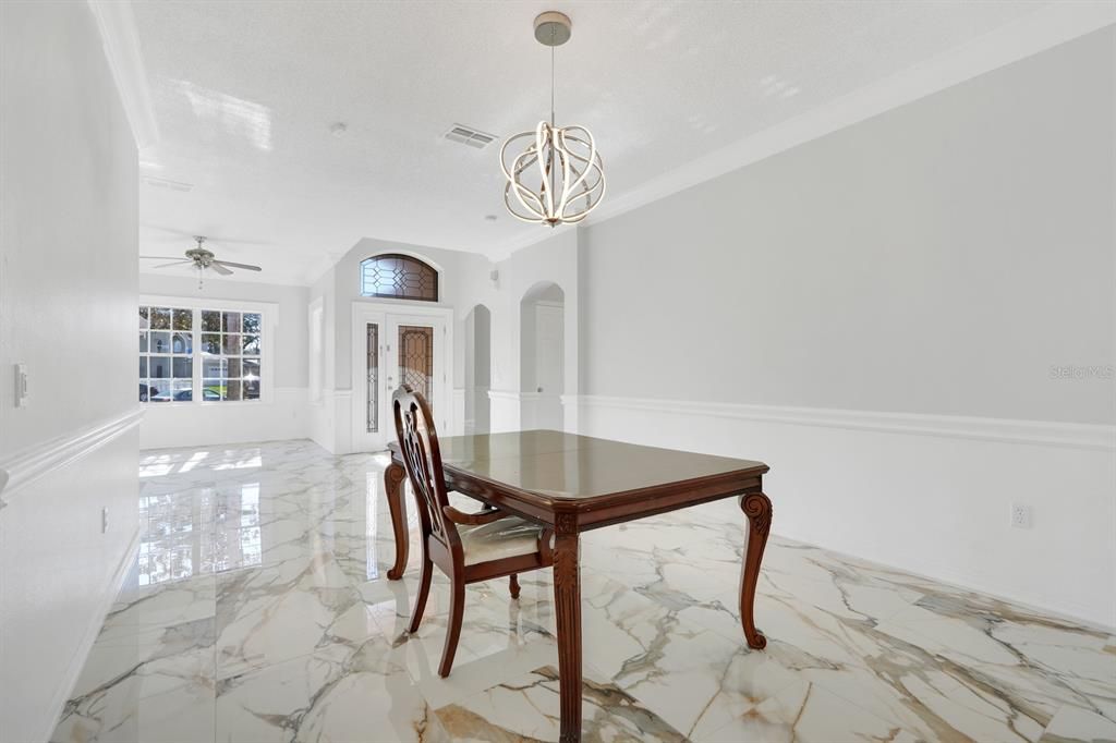 For Sale: $345,000 (4 beds, 3 baths, 2308 Square Feet)