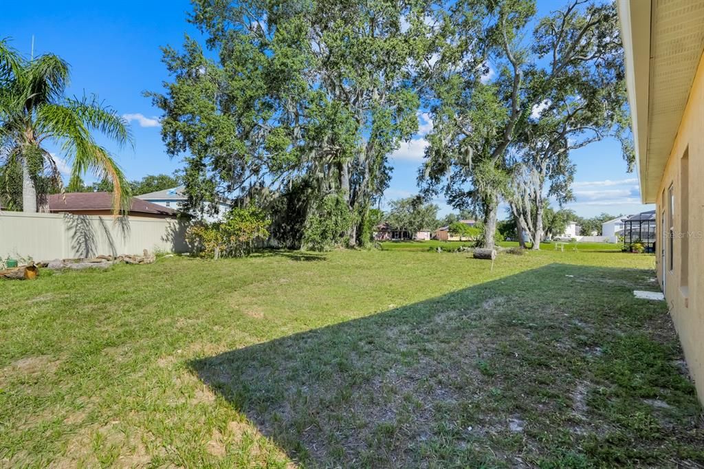 For Sale: $345,000 (4 beds, 3 baths, 2308 Square Feet)