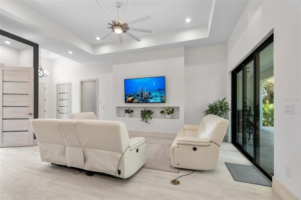 На продажу: $790,000 (3 спален, 3 ванн, 2066 Квадратных фут)