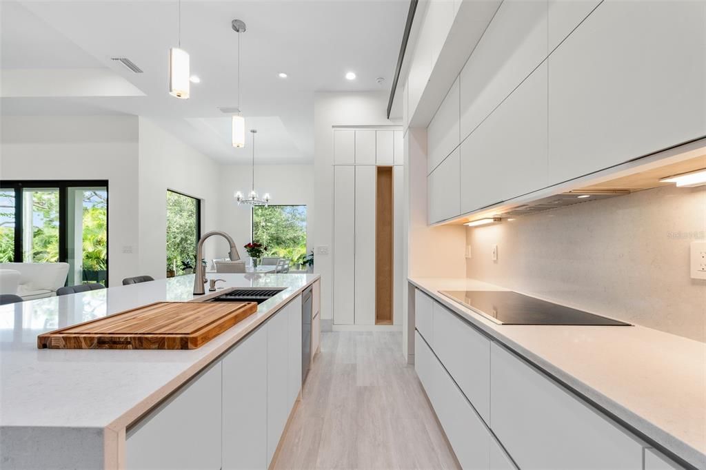 На продажу: $790,000 (3 спален, 3 ванн, 2066 Квадратных фут)