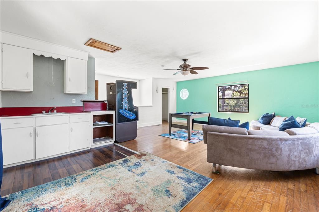 For Sale: $849,853 (4 beds, 4 baths, 3301 Square Feet)