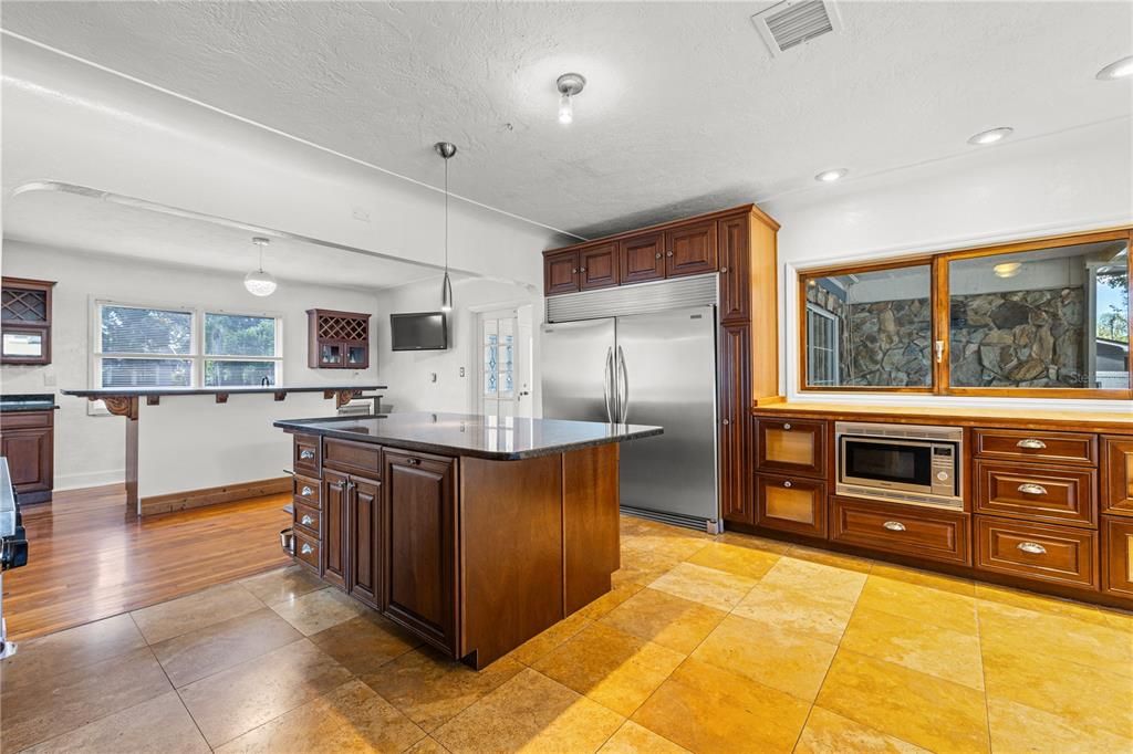 For Sale: $849,853 (4 beds, 4 baths, 3301 Square Feet)