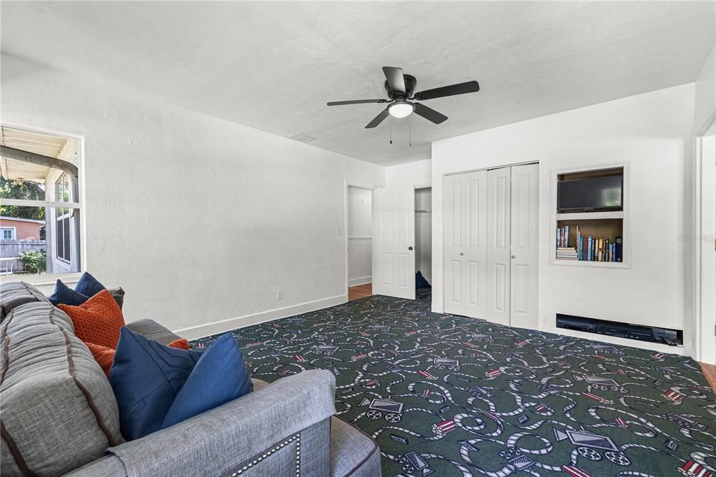 For Sale: $849,853 (4 beds, 4 baths, 3301 Square Feet)